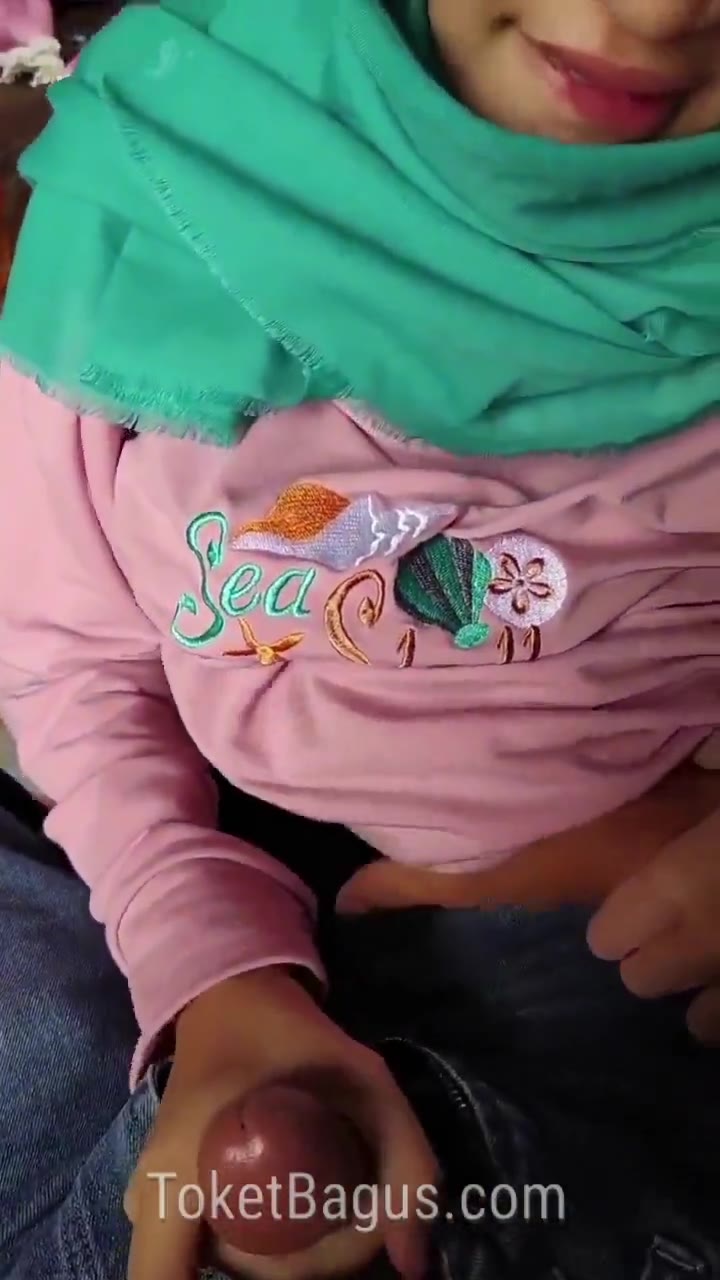 Jilbab Penjual Kopi Di Grepe