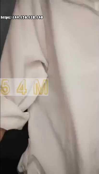 Dhewy Jilbab Bugil Lepas Baju