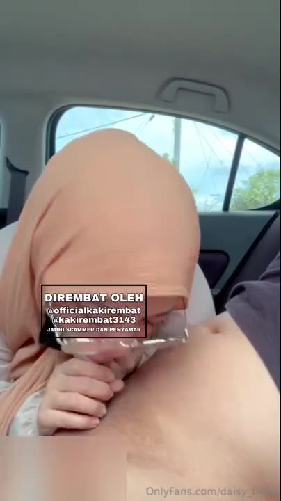 Hijabers Daisy Bae Ngewe Di Mobil